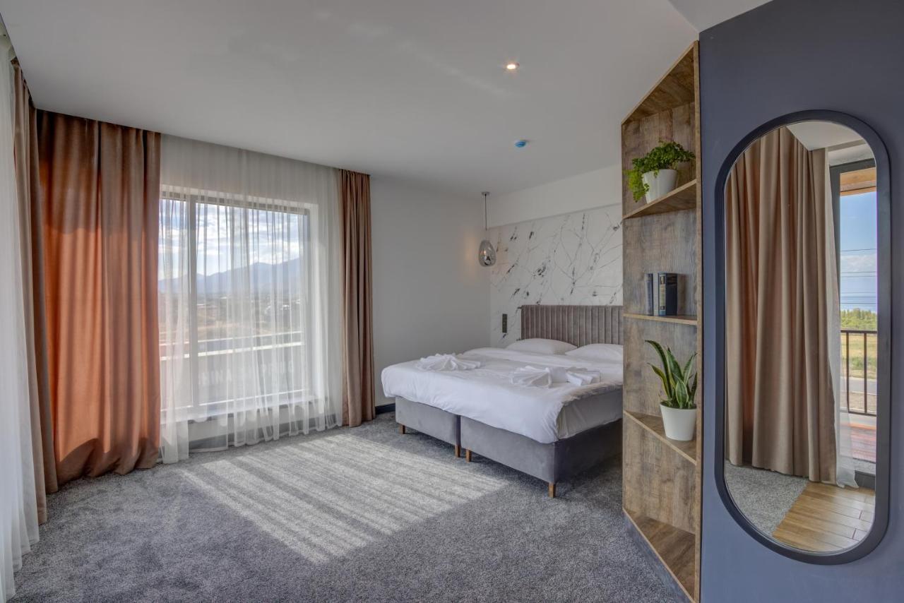Olimp Hotel Bosteri Extérieur photo